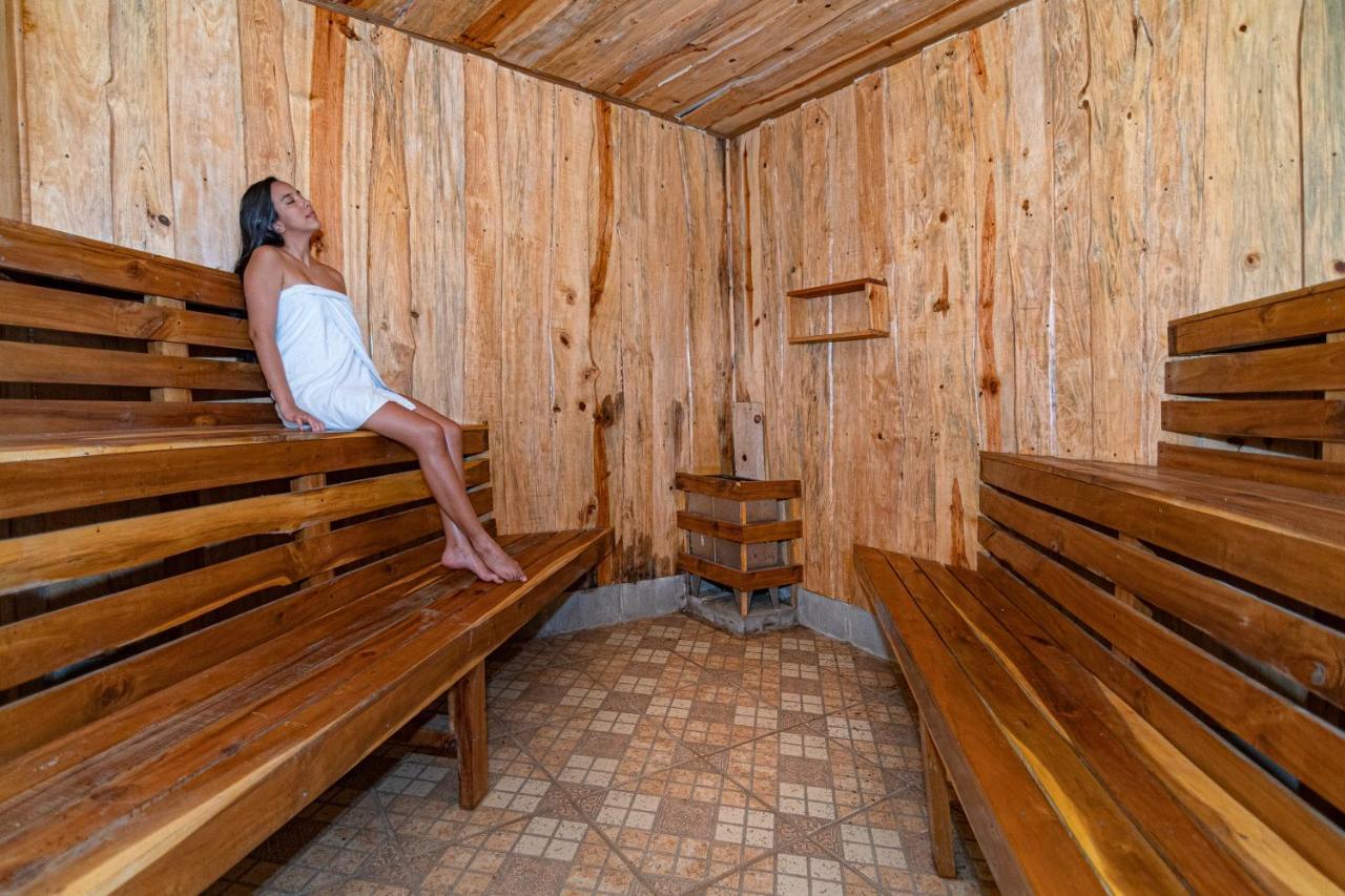 Ara Ambigua Lodge Sarapiquí Kültér fotó